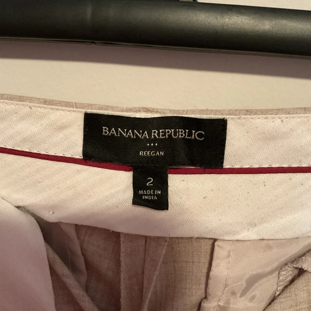 Banana Republic Woman’s Light Brown Dress Pants - Picture 3 of 3